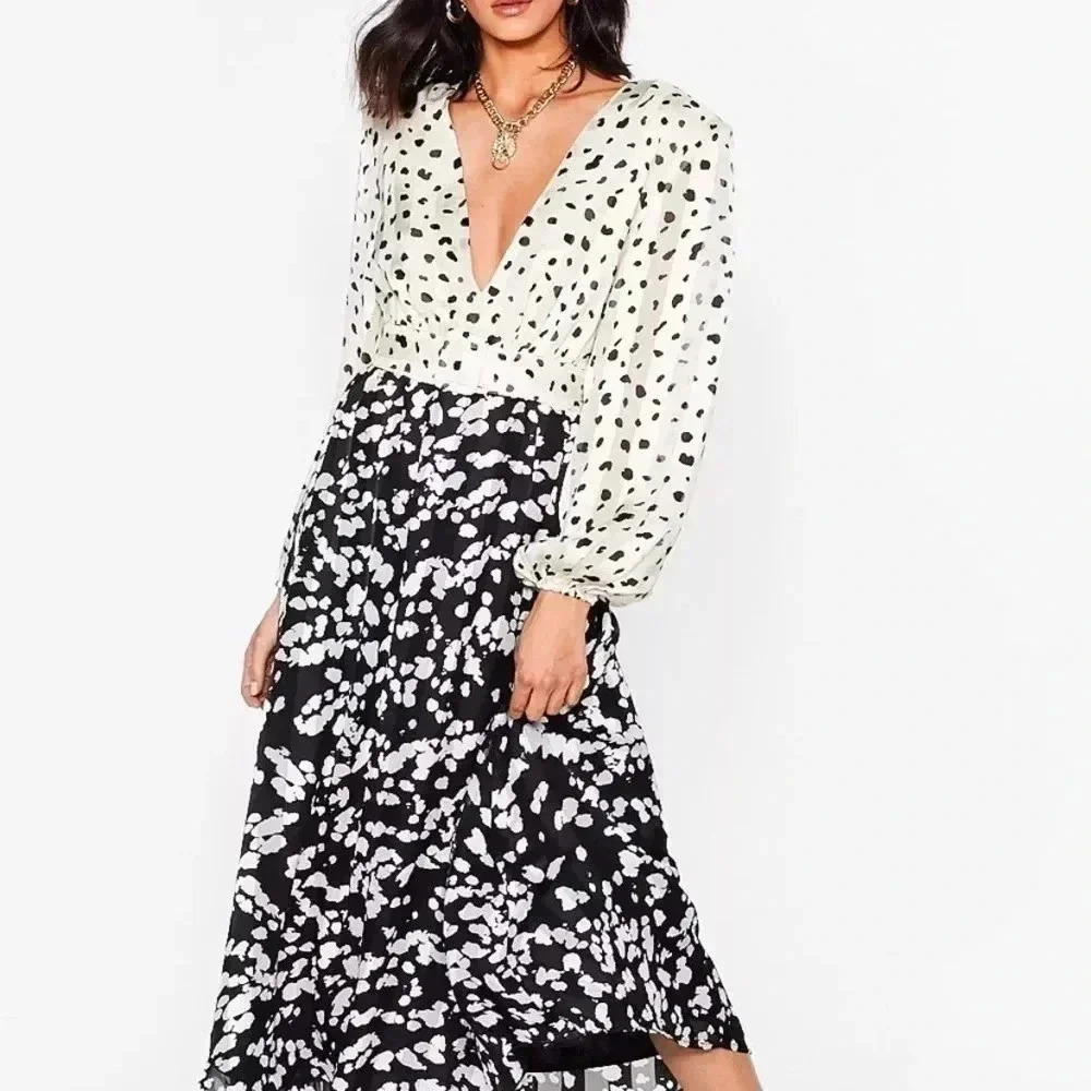 Nasty Gal Dalmatian Satin Long Sleeve Midi dress - Picture 14 of 17